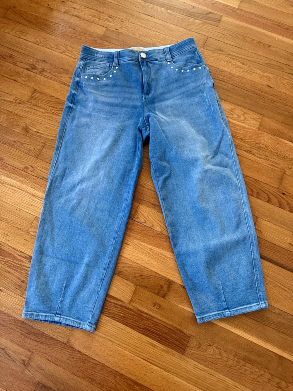Democracy Barrel Leg Jeans with Stud Accent Size 10